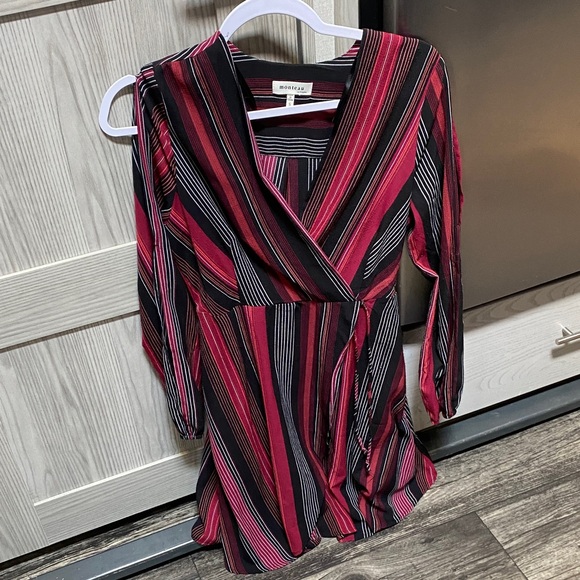 Monteau Dresses & Skirts - Monteau Red and Black Striped Dress